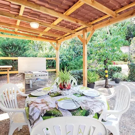 Appartement Three-bedroom In
