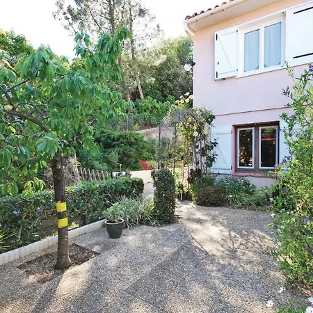 Three-bedroom In Saint Aygulf